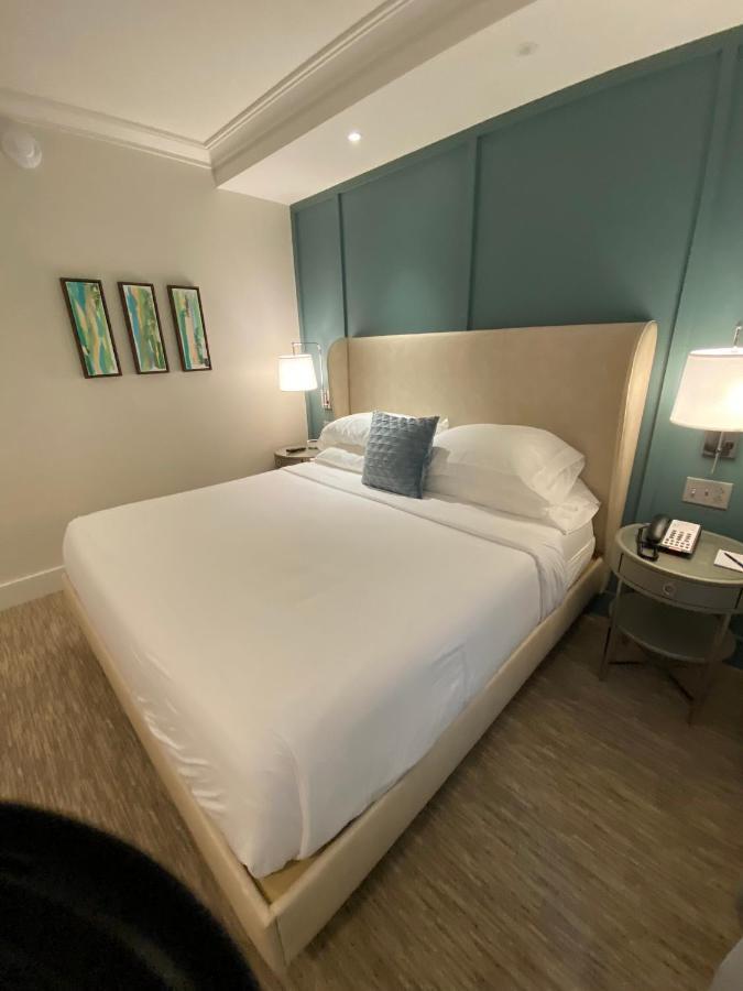 The Shepherd Hotel Downtown Клемсън Екстериор снимка
